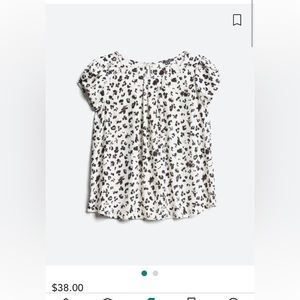 NWT- Papermoon white blouse with tulip sleeves and keyhole back 2X